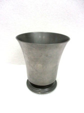 Petit vase ou grande timbale