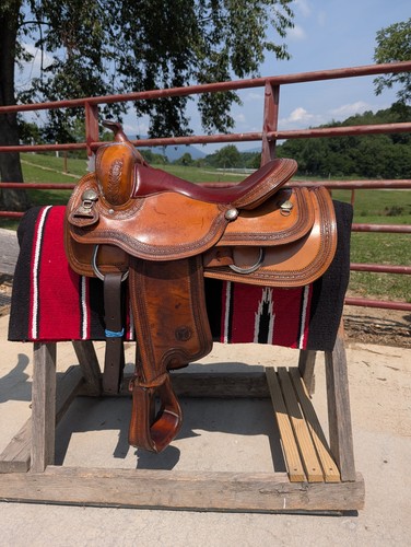 Circle cutter western - western, saddle