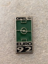 Pin's Opel 92 1992 foot