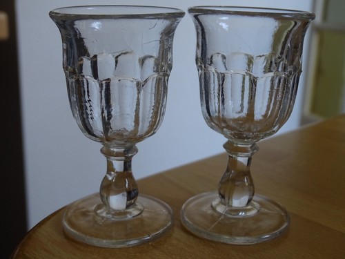 Eme anciens verres - eme, 2