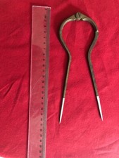 Compas ancien à pointe sèche