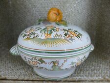 Ancienne soupière en faïence de Malicorne décor Moustiers 