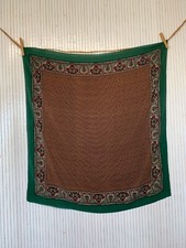 Foulard Carré de soie Vintage