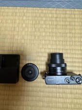 Panasonic LUMIX GM1 Kit Objectif avec Chargeur 17mm F16 2 Batteries Incluses