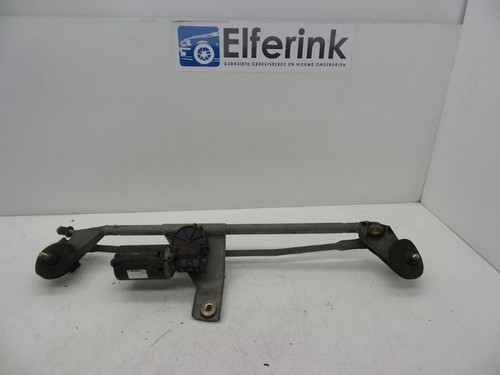 Moteur tringlerie essuie - moteur,