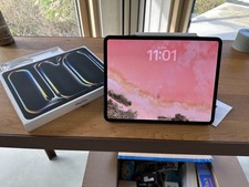 Apple iPad Pro 13 Pouces M4 Wi-Fi 256 Go 2024 + Apple Pencil USB-C