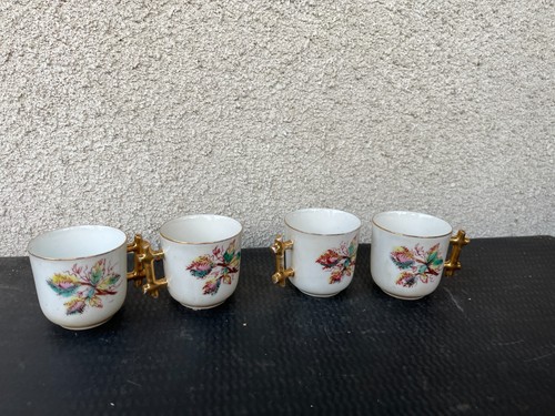 Lot tasses à café - de,