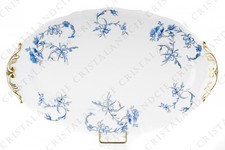 Plat ovale aux bouquets bleus