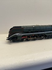 Jouef SNCF 232 U1 Locomotive à Vapeur H0 en Plastique - Verte (8249)