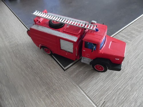 43ième solido pompier - 1/43ième,