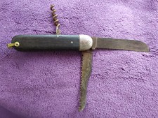 Couteau scie de poilu