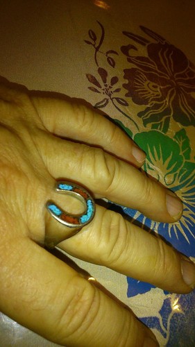 Tres belle bague rockabilly - belle,