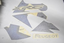 Jeu de décors gauche PEUGEOT