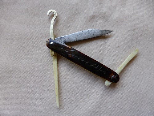 Ancien petit couteau pliant