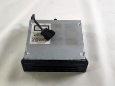 3C0035110 Chargeur CD