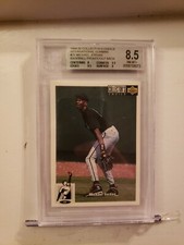 1994-95 Collector's Choice INTERNATIONAL Michael Jordan bgs 8.5 RARE CHICAGO 