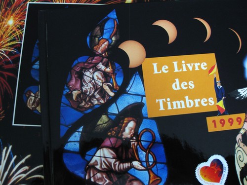 Livre des timbres france - des,