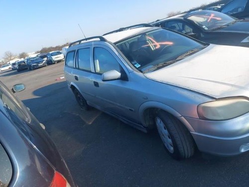 Calandre opel astra - opel,