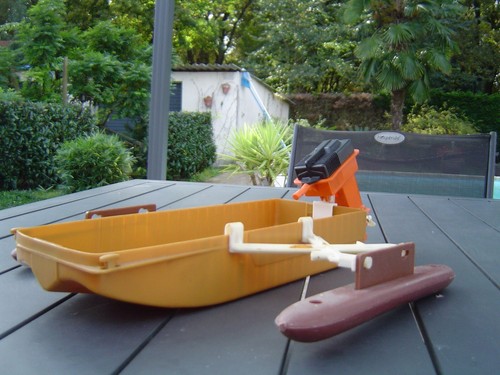 Groupe action joe bateau - action,