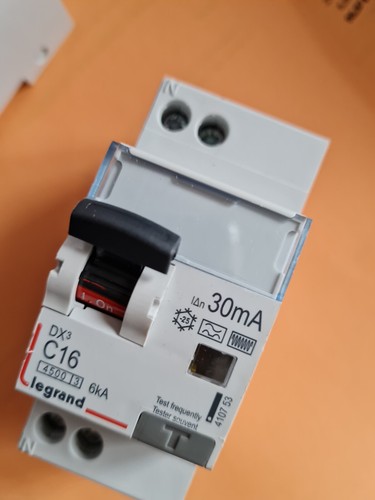 Legrand 410753 230v - dx³,