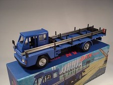 DAN TOYS Saviem porte fers