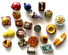 Lot de 70 +  Fèves état moyen (voir 4 photos) ❤️Galette des Rois French charm !!