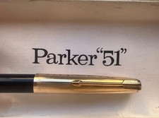 PARKER 51 Stylo Mécanique Avec Capuchon En Or Écrit Dans Un Étui