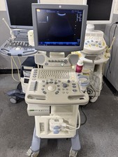 echographe GE P5 en excellent état avec 2 sonde et imprimante