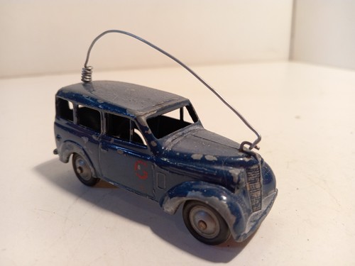 Cij renault juvaquatre - 3/66,