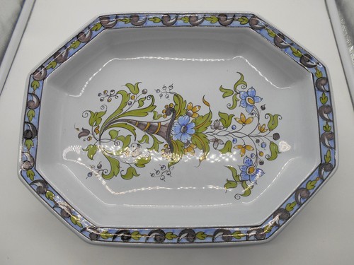 Plat creux décor vase - plat,