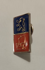 Pins PEUGEOT  avec écusson ville de PARIS