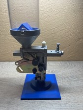 Support bleu pour doseuse à