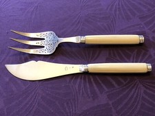 Splendide Paire de Couvert à