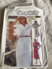 Robe vintage motif simplicité