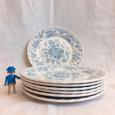 7 assiettes Myott Meakin