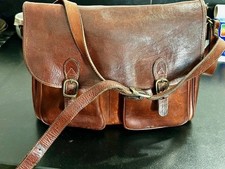 SACOCHE VINTAGE EN CUIR EPAIS ET SOUPLE MARRON