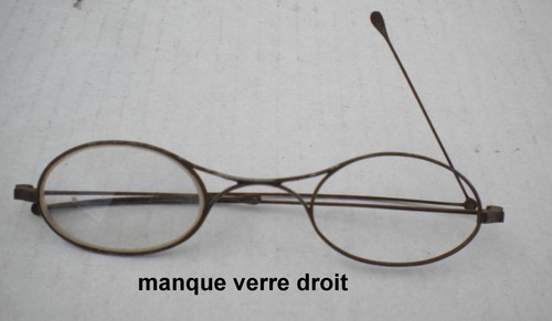 Ancienne paire lunettes - ancienne,