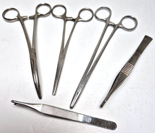 Lot  pinces chirurgicales  -
