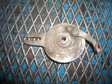 FLASQUE DE FREIN ARRIERE