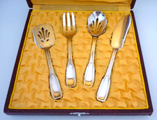 SUPERBE SERVICE MIGNARDISES