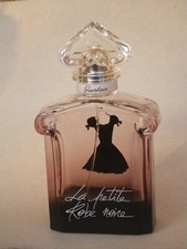 LA PETITE ROBE NOÎRE