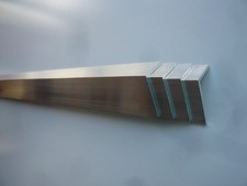 LOT de 4 cornières en