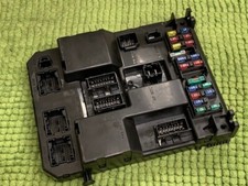 BSI BOITIER FUSIBLE  PEUGEOT