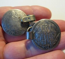 RARE Paire ATTACHE AGRAFE de CAPE argent massif PIECE MONNAIE SALZBURG 1686 1694