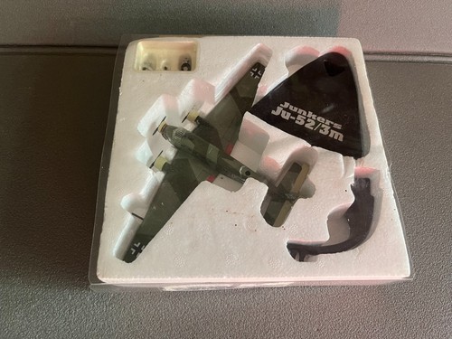 Avion miniature militaire - avion,