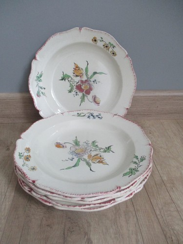 Assiettes creuses anciennes - assiettes,