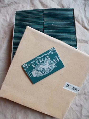 Paquet feuilles cigarettes - paquet,