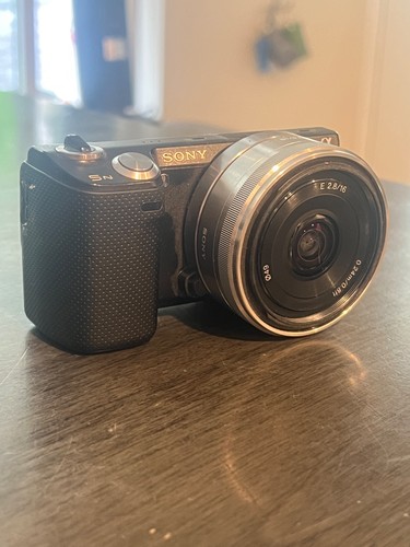 Sony nex 16mm lens - w/,