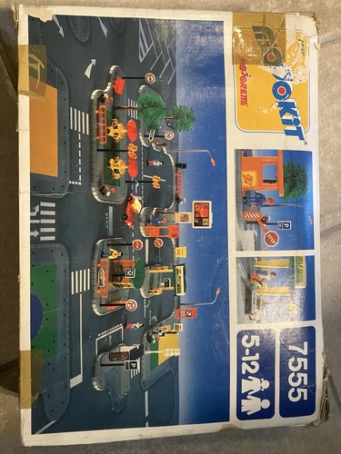 Majokit ville - la,