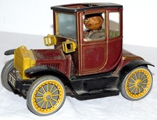 ANCIENNE VOITURE TOLE PLASTIQUE FORD T 1917 ANCIEN JOUET AUTOMATE